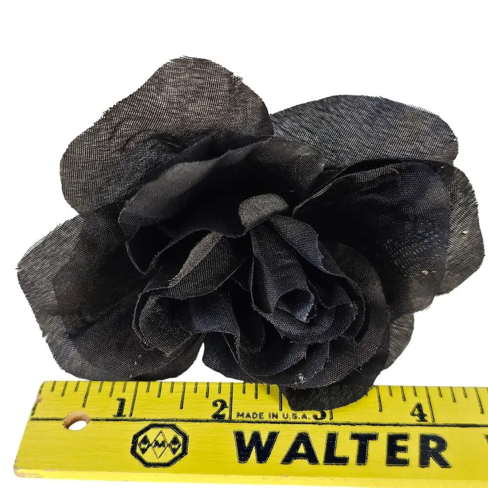 Unbranded floral not
